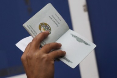 Итоги дня: материнский подвиг, аномальная жара, нелегалов выдворят, Хабаровск-миллионник