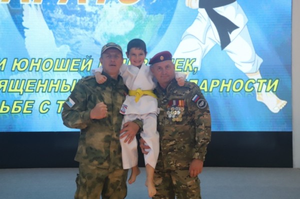 Турнир по карате прошел в Хабаровске в честь Дня солидарности в борьбе с терроризмом