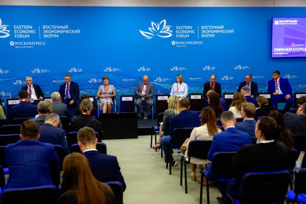 "Эволюция Русской Рыбопромышленной Компании - новый флот, новые продукты, новые рынки"