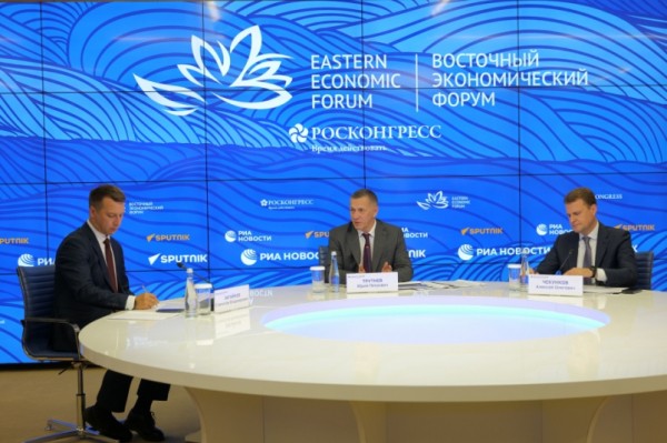 Хабаровский край вошел в тройку регионов-лидеров по сумме подписанных соглашений на ВЭФ Хабаровский край вошел в тройку регионов-лидеров по сумме подписанных соглашений на ВЭФ