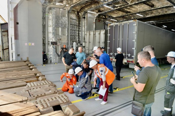 Паром "Александр Деев" вышел в первый рабочий рейс