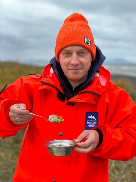 Дальневосточный минтай станет героем фильма кулинарного топ-блогера Василия Емельяненко