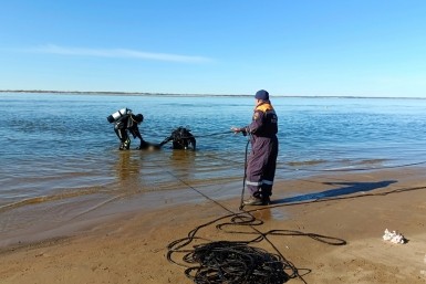 Итоги дня: рухнул мост, водолазы нашли авто, ярмарка закрылась и школьная энергоэкскурсия