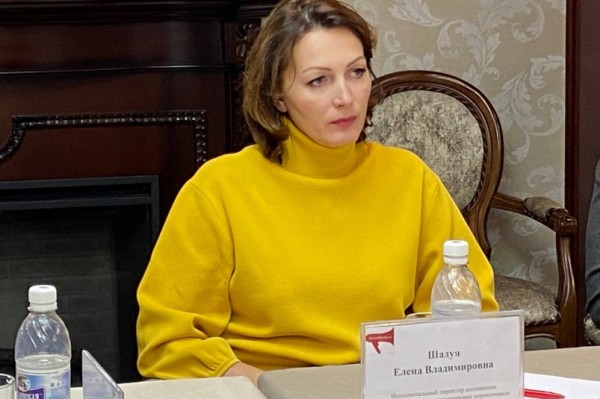 Мы очень сильно от них зависим - Елена Шадуя о водителях-мигрантах в Хабаровском крае