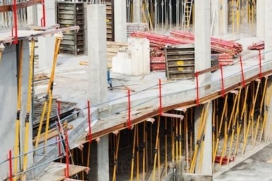 Итоги дня: "Ветер перемен", тест для таксиста, школьный драчун и игры на рабочем месте