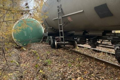 Итоги дня: советский дух, смертоносный пожар, криминальное топливо и "зеленый" юбилей