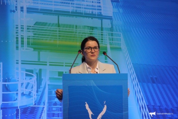 На форуме "Нефть и газ Сахалина" обсудили перспективы развития переработки нефти и газа