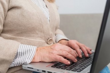 Итоги дня: исповедь тяжелоатлета, православные баннеры, книга о врачах-героях, штраф банку