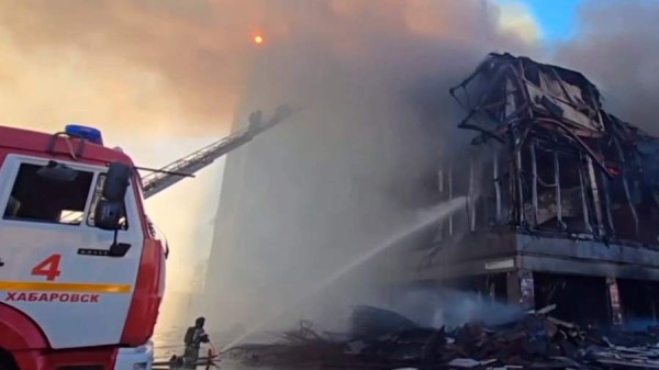 СК проводит проверку по факту пожара в хабаровском театре
