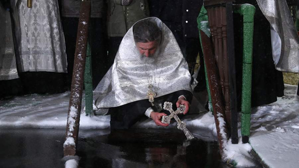 В Хабаровском крае откроют 23 места для крещенских купаний
