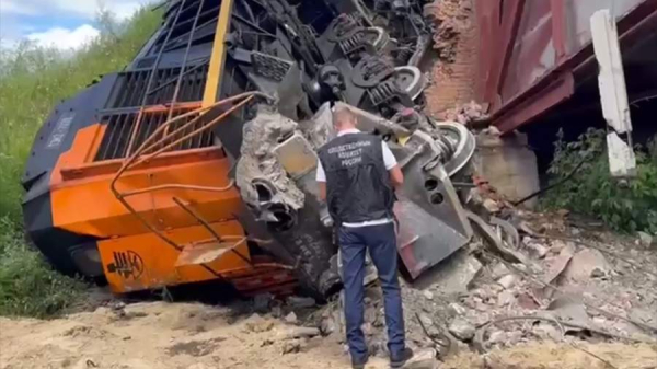 
Следователи начали проверку по факту схода с рельсов локомотива в Хабаровском крае