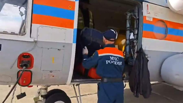 
Унесенный течением на бочке в Охотское море мужчина погиб