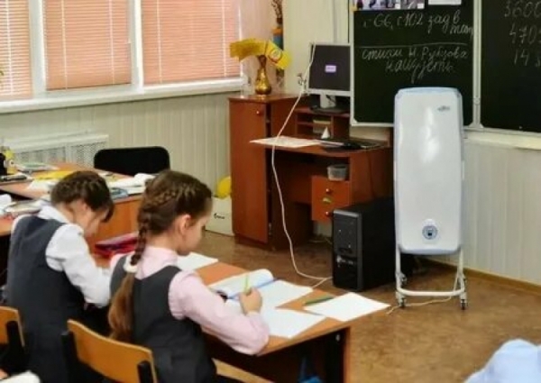 Обеззараживатели воздуха в хабаровских школах будут установлены до 10 сентября