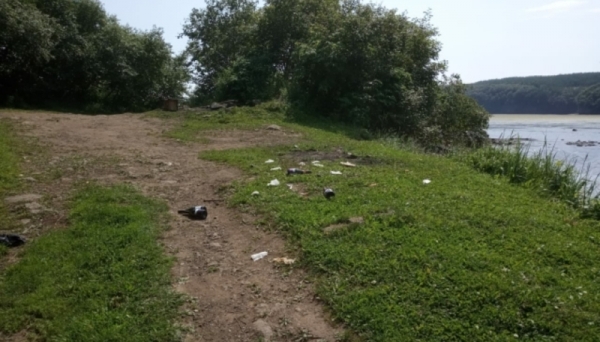 ООО &laquo;Газпром трансгаз Томск&raquo; провело экологическую акцию по очистке лагуны Сомон